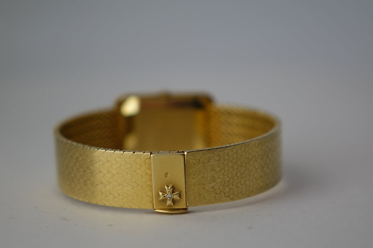 Vintage Vacheron Constantin Ladies Yellow gold diamond bezel 15212