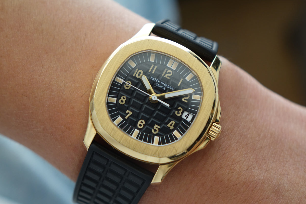 Patek Philippe Aquanaut 5066J Tritium creamy patina