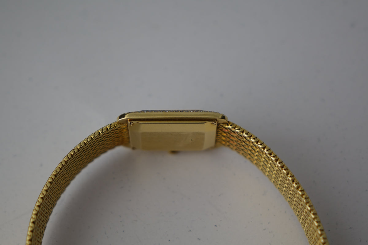 Vintage Vacheron Constantin Ladies Yellow gold diamond bezel 15212