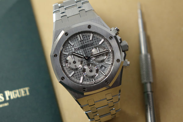 Audemars Piguet Royal Oak Chronograph 26715ST Grey dial 38mm