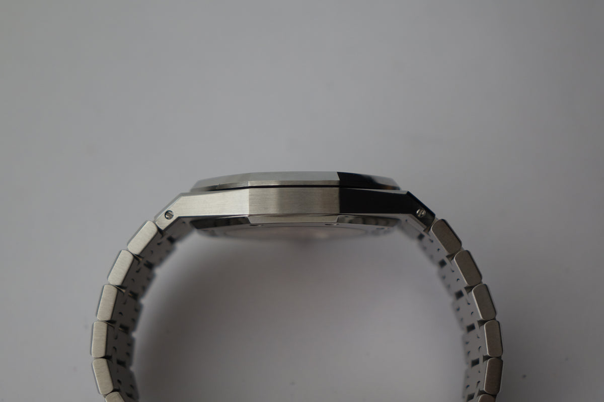 Audemars Piguet Royal Oak 15300ST white dial full set