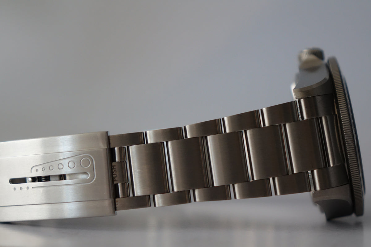 Preowned Tudor Pelagos 42 25600TN Full set