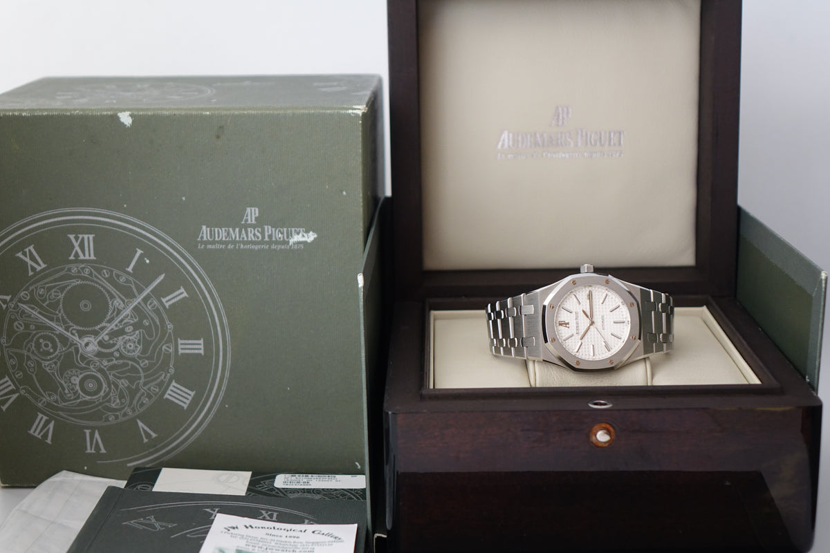 Audemars Piguet Royal Oak 15300ST white dial full set