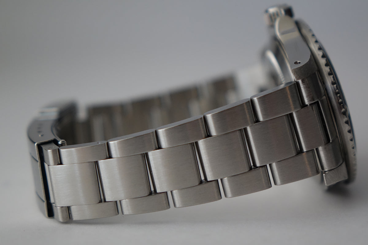 Rolex Submariner Date 16800 matte dial patina