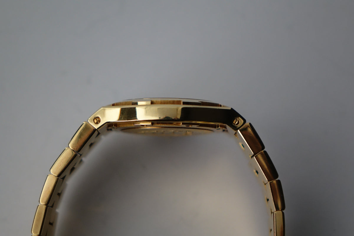Vacheron Constantin 42040 37mm Full Gold black dial w archives