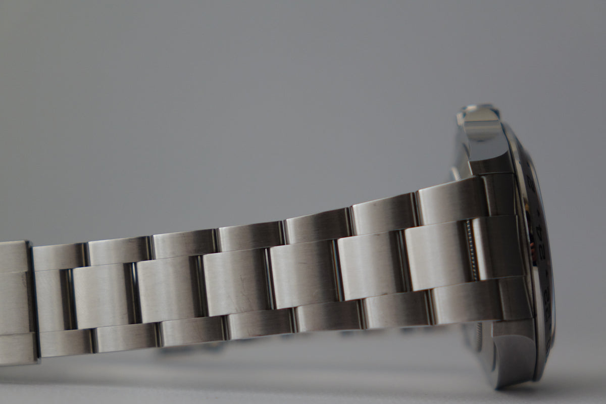 2023 Rolex Explorer II 2 226570 Polar full set