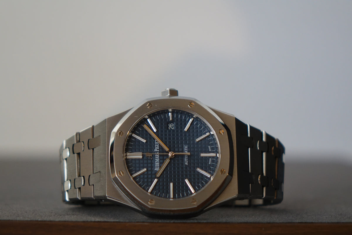 Audemars Piguet Royal Oak 15400ST blue dial full set