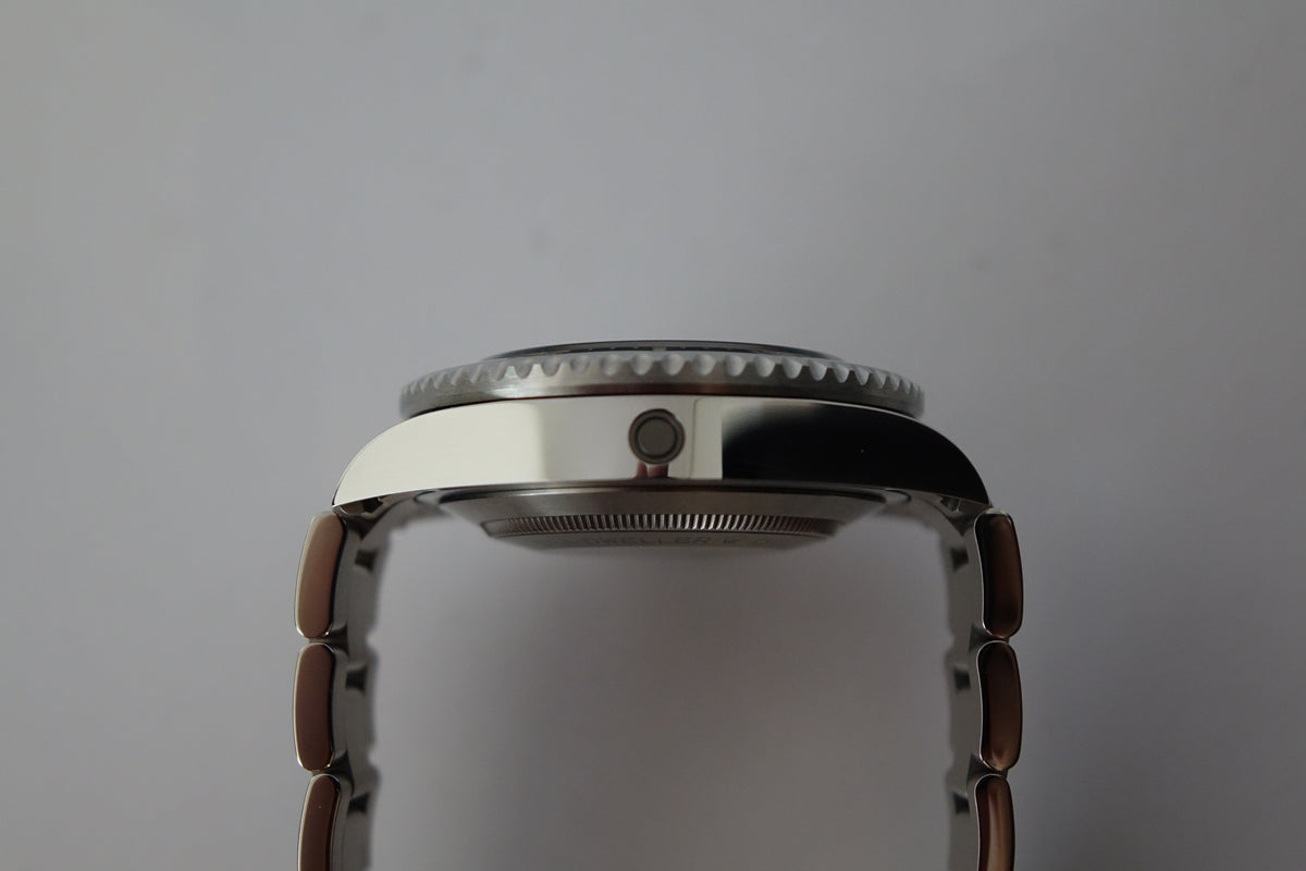Unpolished 2021 Rolex Sea Dweller 126600 full set