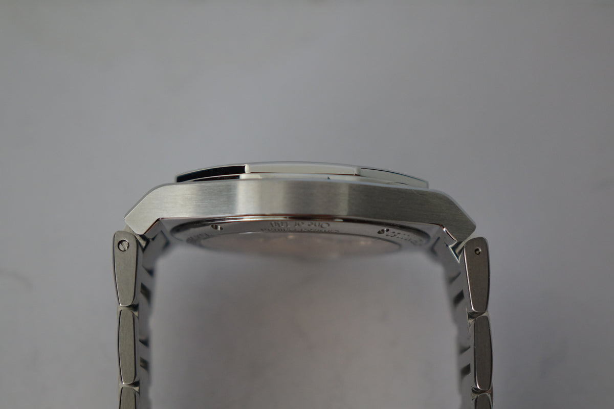 Girard-Perregaux Laureato Eternity 81010-11-433-11A full set