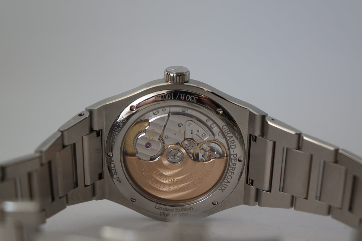 Girard-Perregaux Laureato Eternity 81010-11-433-11A full set