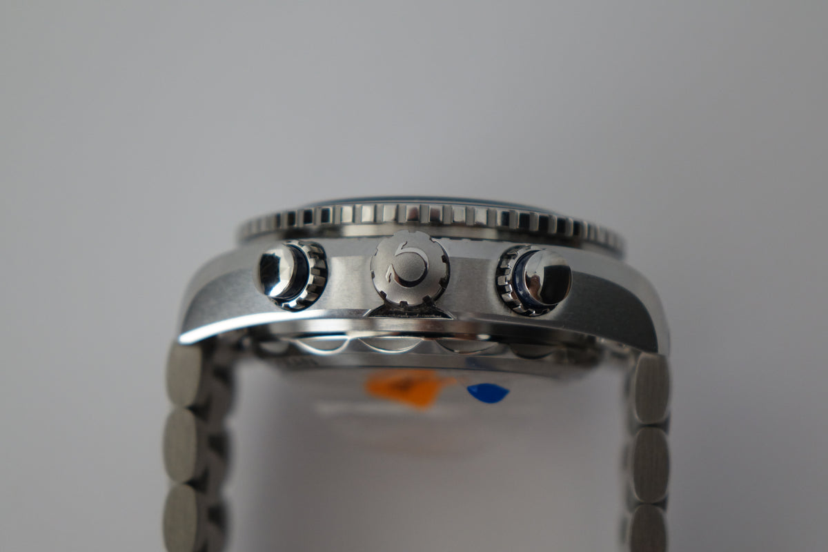 BNIB Omega Seamaster Planet Ocean 600M 215.30.46.51.03.001 full set
