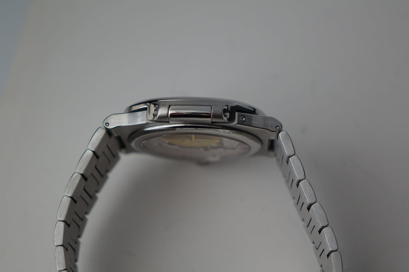 Patek Philippe Nautilus 5712 Blue dial moonphase 5712/1A-001 geneva se ...
