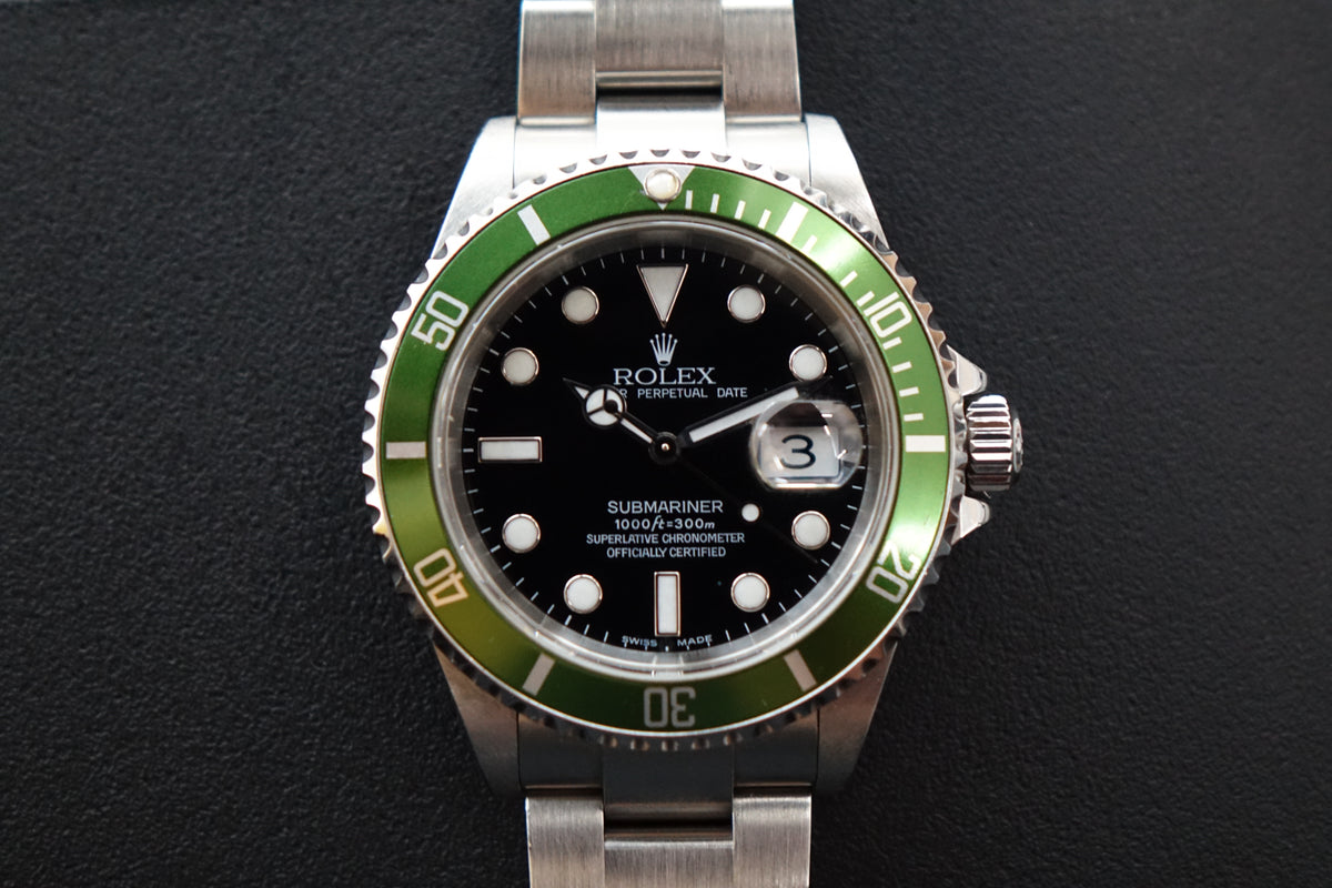 Rolex Submariner Date Kermit 16610LV flat 4 full set