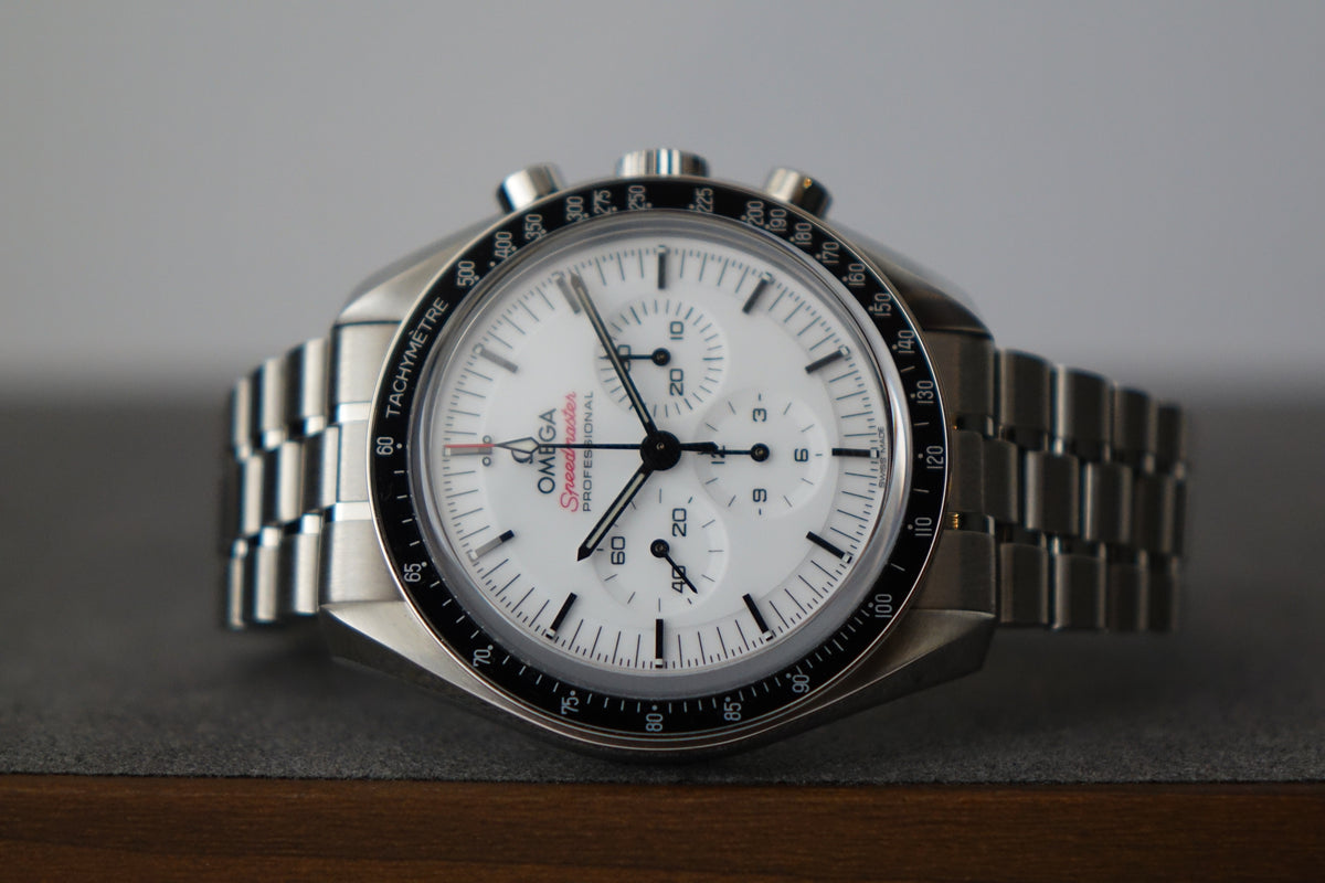 Omega Speedmaster Moonwatch Professional 310.30.42.50.04.001 white dial full set