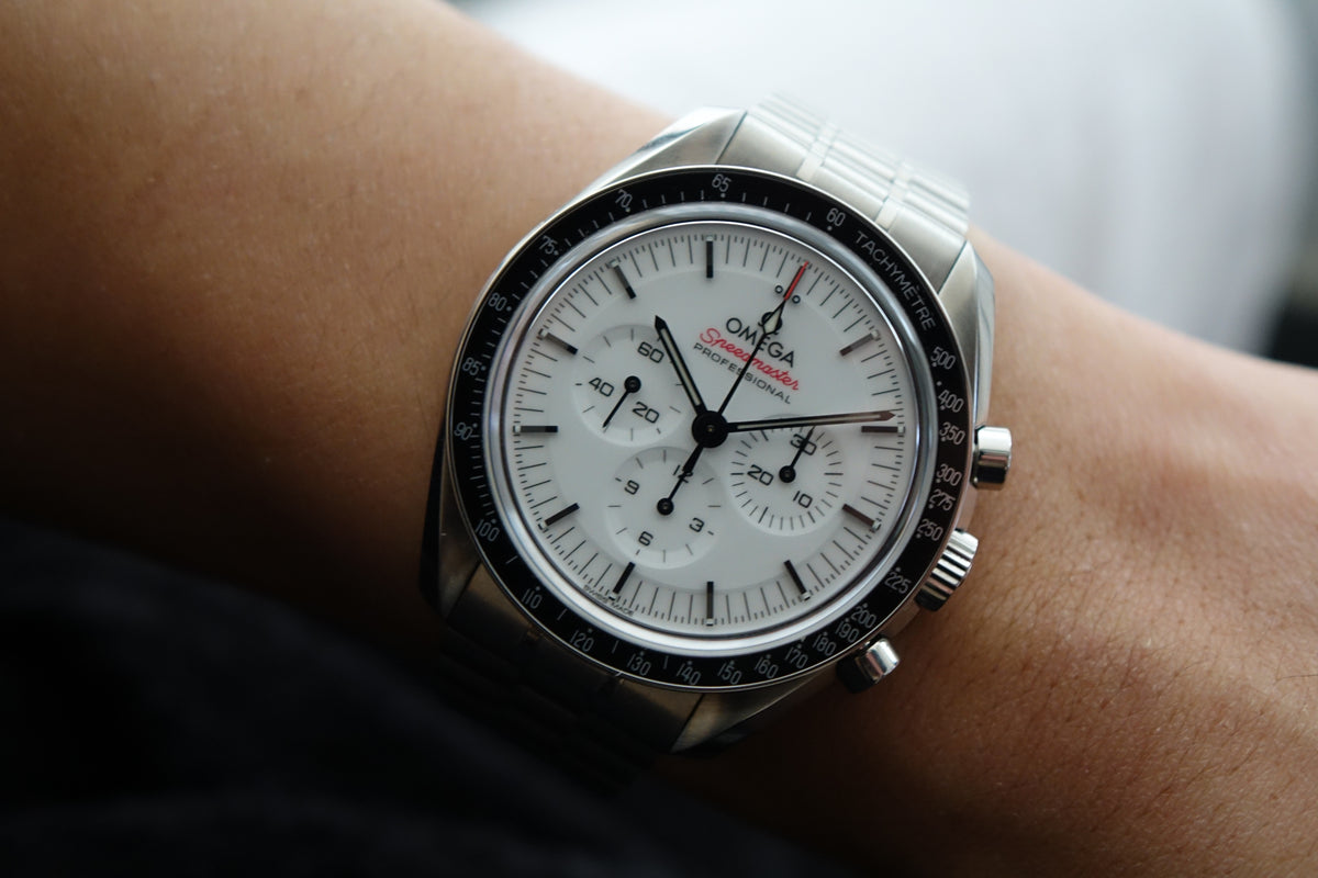 Omega Speedmaster Moonwatch Professional 310.30.42.50.04.001 white dial full set