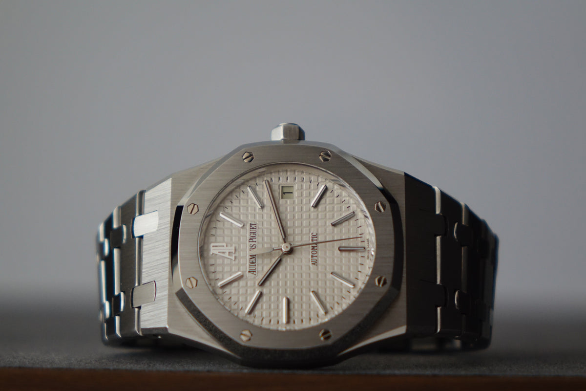 Audemars Piguet Royal Oak 15300ST.OO.1220st.01 white silver dial full set