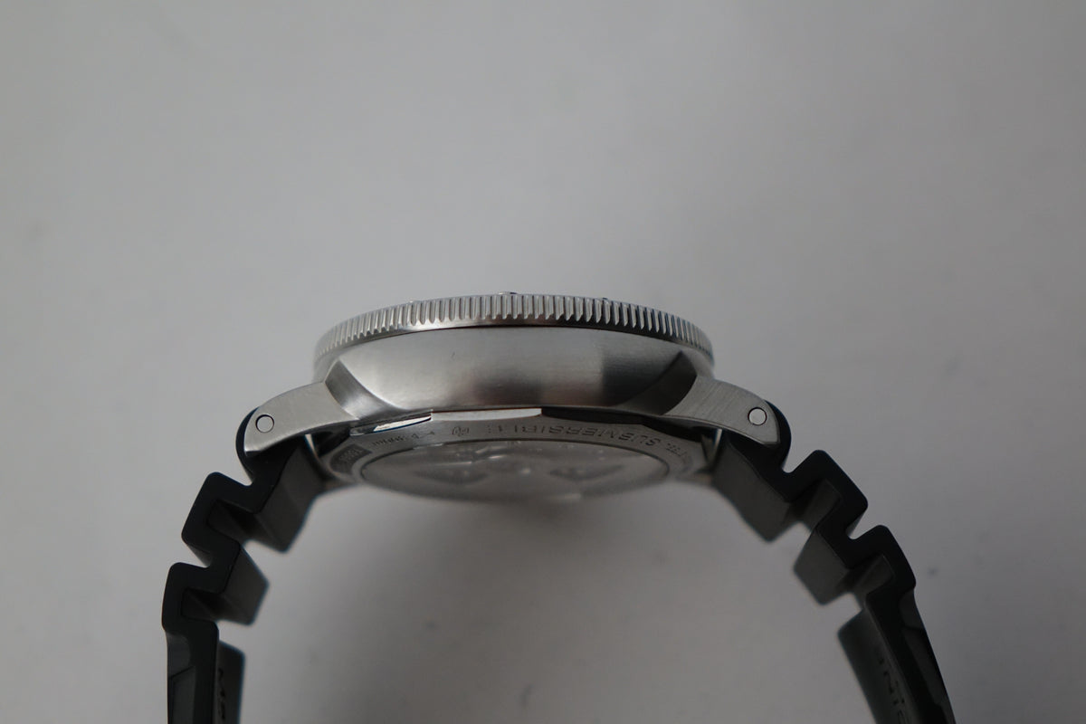 Panerai Luminor Submersible 1950 3 Days PAM00682 full set