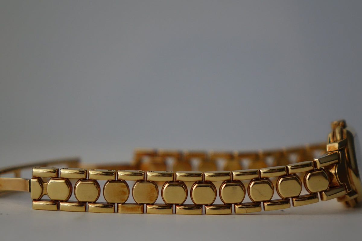Daniel roth ladies mop dial gold bracelet watch only