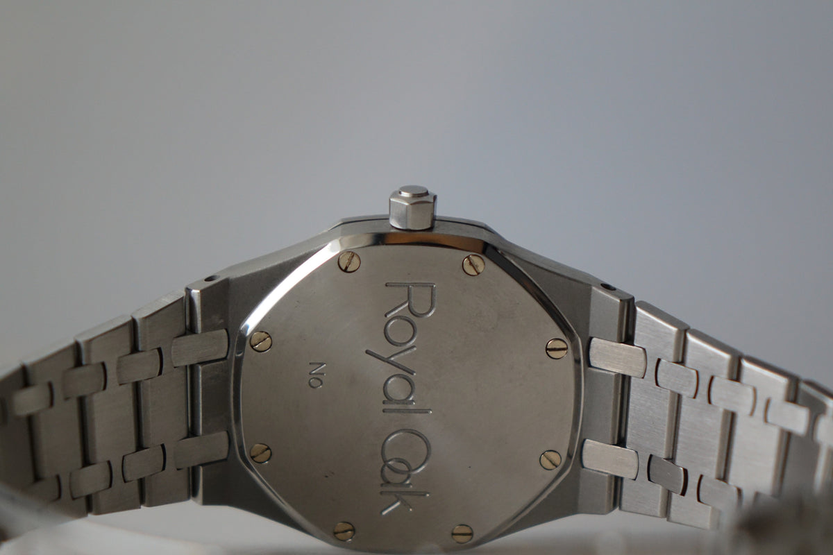Rare Audemars Piguet Royal Oak 14700ST blue dial mini jumbo