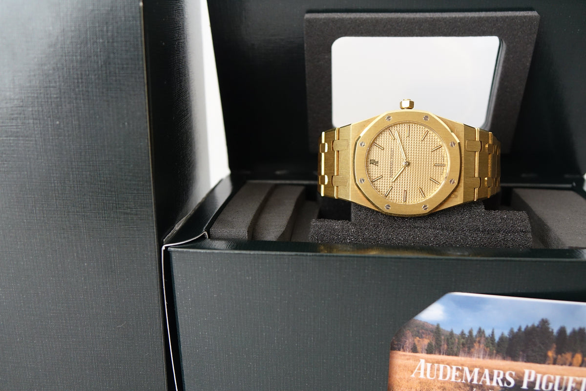 Audemars Piguet Royal Oak 56303BA champagne dial with service box, card and invoice