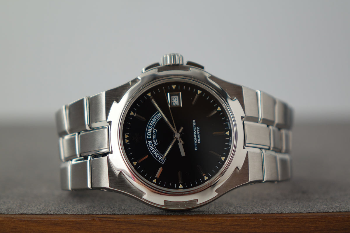 Vacheron Constantin Overseas 72040 72040/423A-8463 black dial watch only