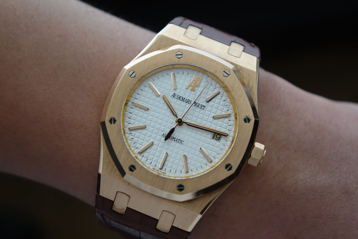 Audemars Piguet Royal Oak 39mm Rose gold 15300OR white dial full set