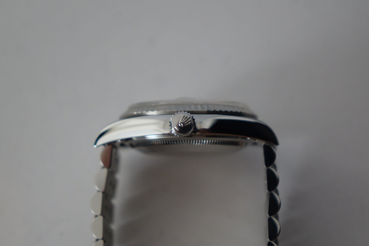 Rolex Datejust 36 16234 silver dial full set