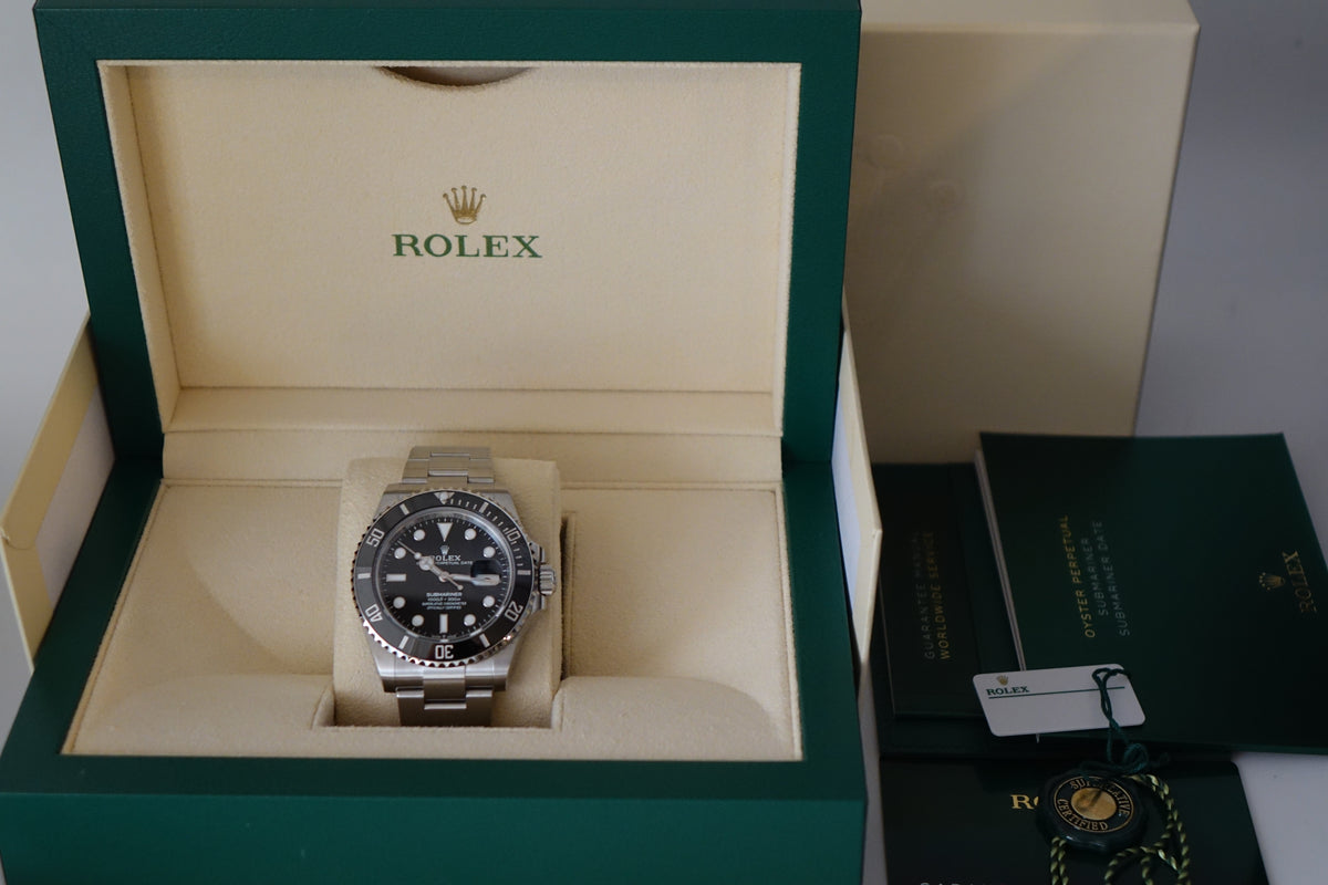 NOS Rolex Submariner Date 126610LN full set