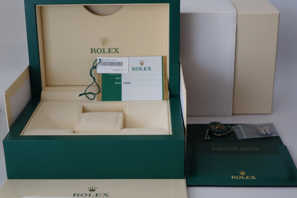 Rolex Datejust 41 126334 blue diamond dial full set