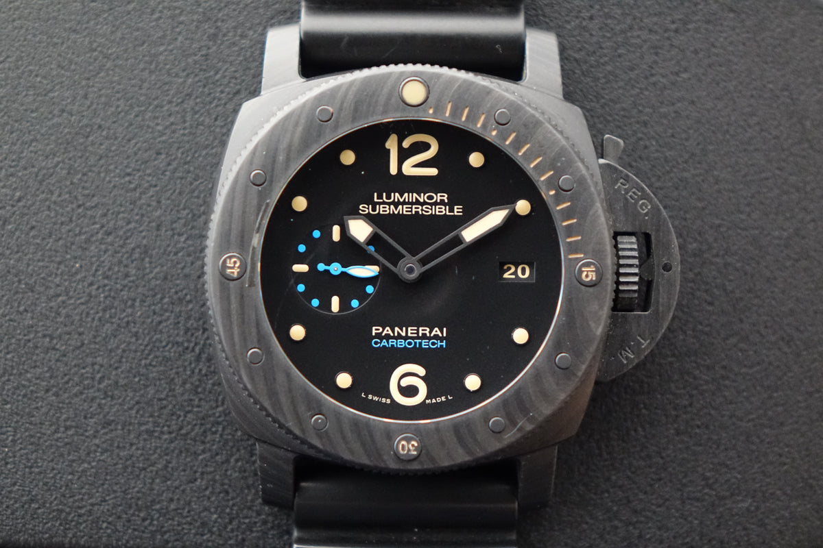 Panerai Luminor Submersible Carbotech 1950 3 Days Automatic PAM00616 F ...