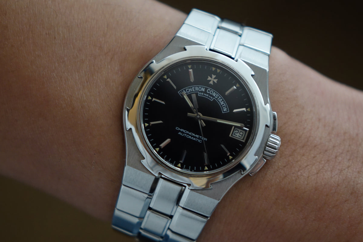 Vacheron Constantin Overseas 42052 black dial full set