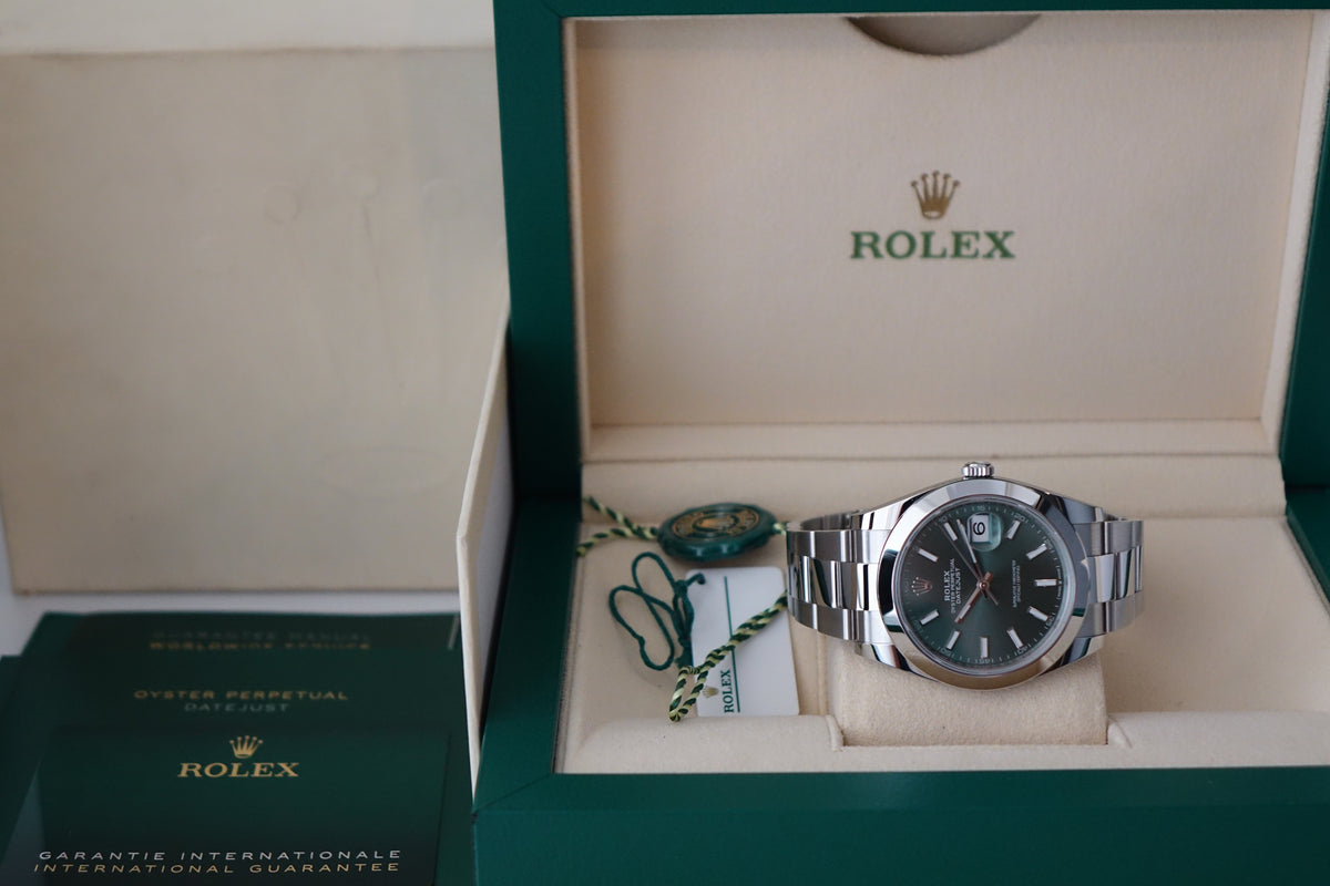 Rolex DateJust 41 126300 Unpolished Mint Green Full Set