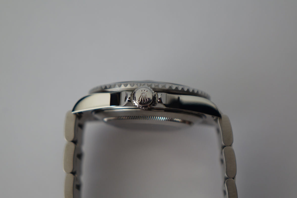 Engraved rehaut Chapter ring Rolex Submariner Date 16610LN full set