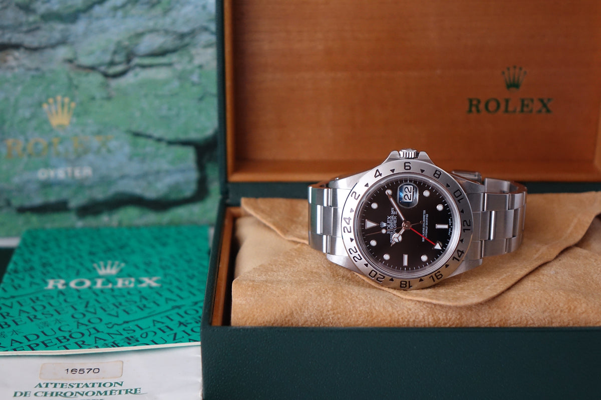 Rolex Explorer II 2 16570 black dial full set