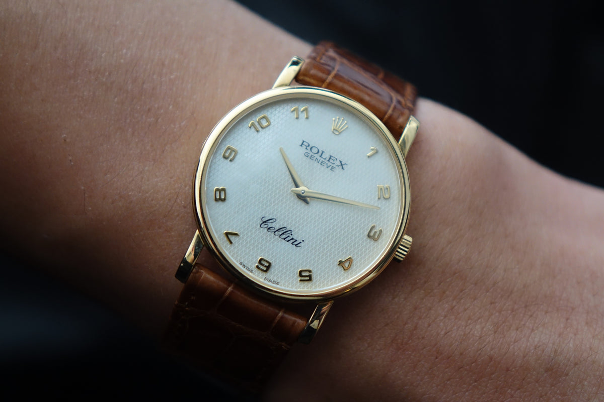 Rolex Cellini Classic 31 5115/8 18K YG MOP dial