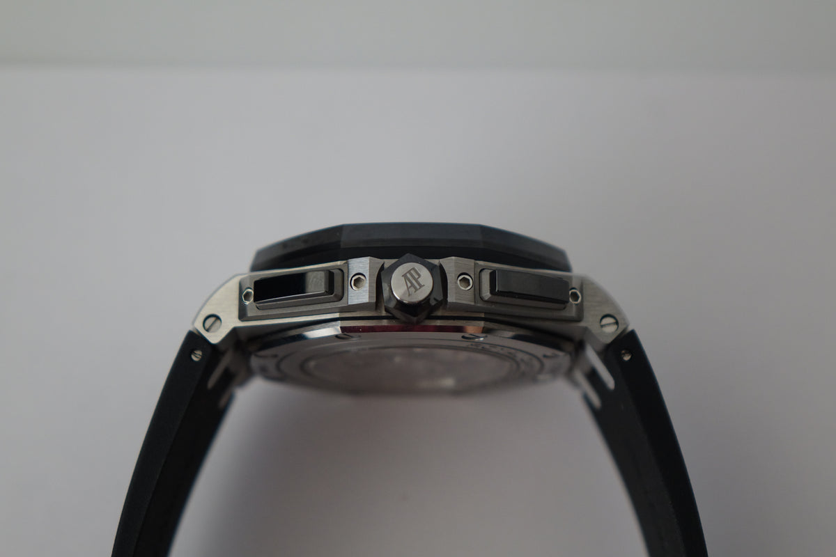 Audemars Piguet Royal Oak Offshore 26400SO.OO.A002CA.01 Novelty full set