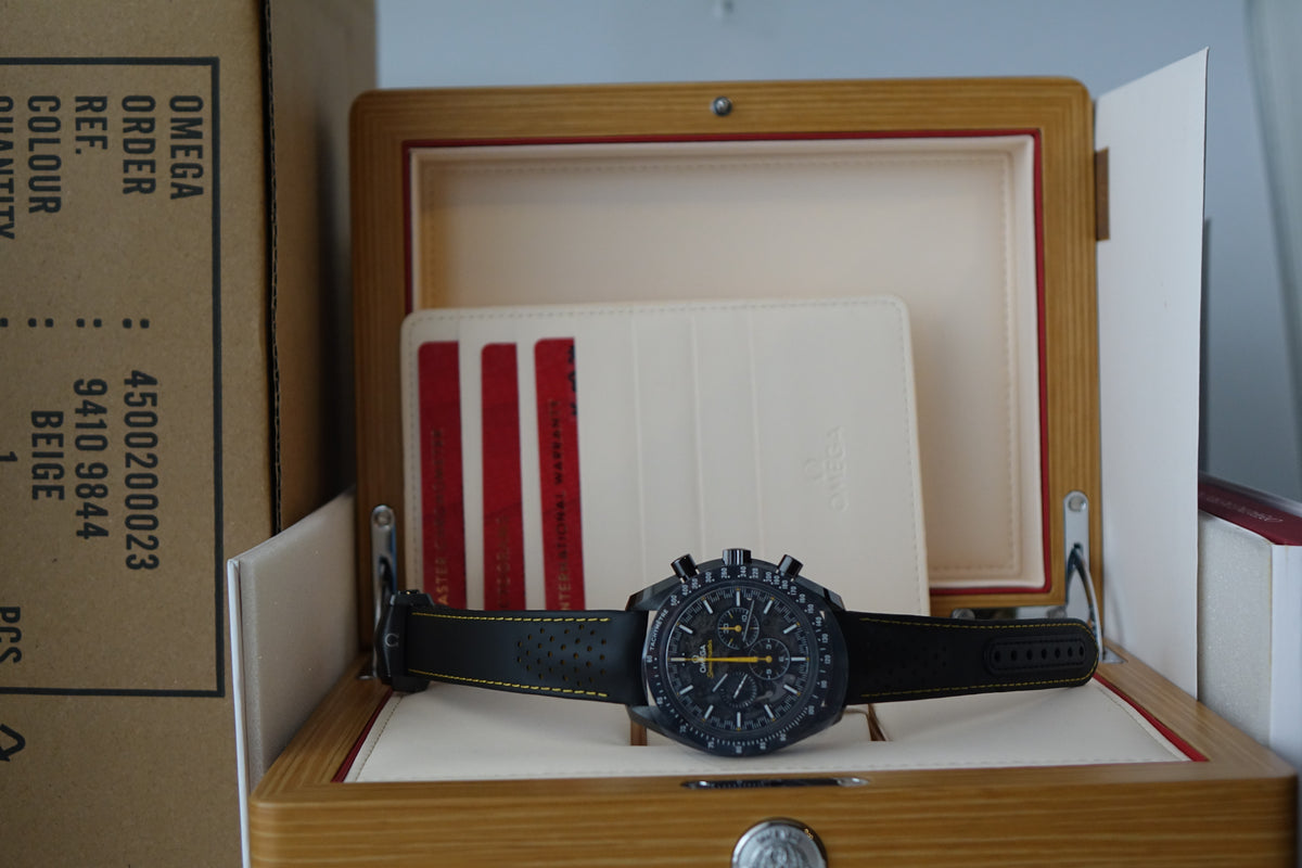 BNIB Omega Speedmaster Dark Side of the Moon 310.92.44.50.01.001 Apollo 8 full set