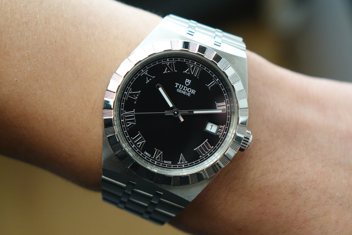 Tudor Royal 28500 black dial full set