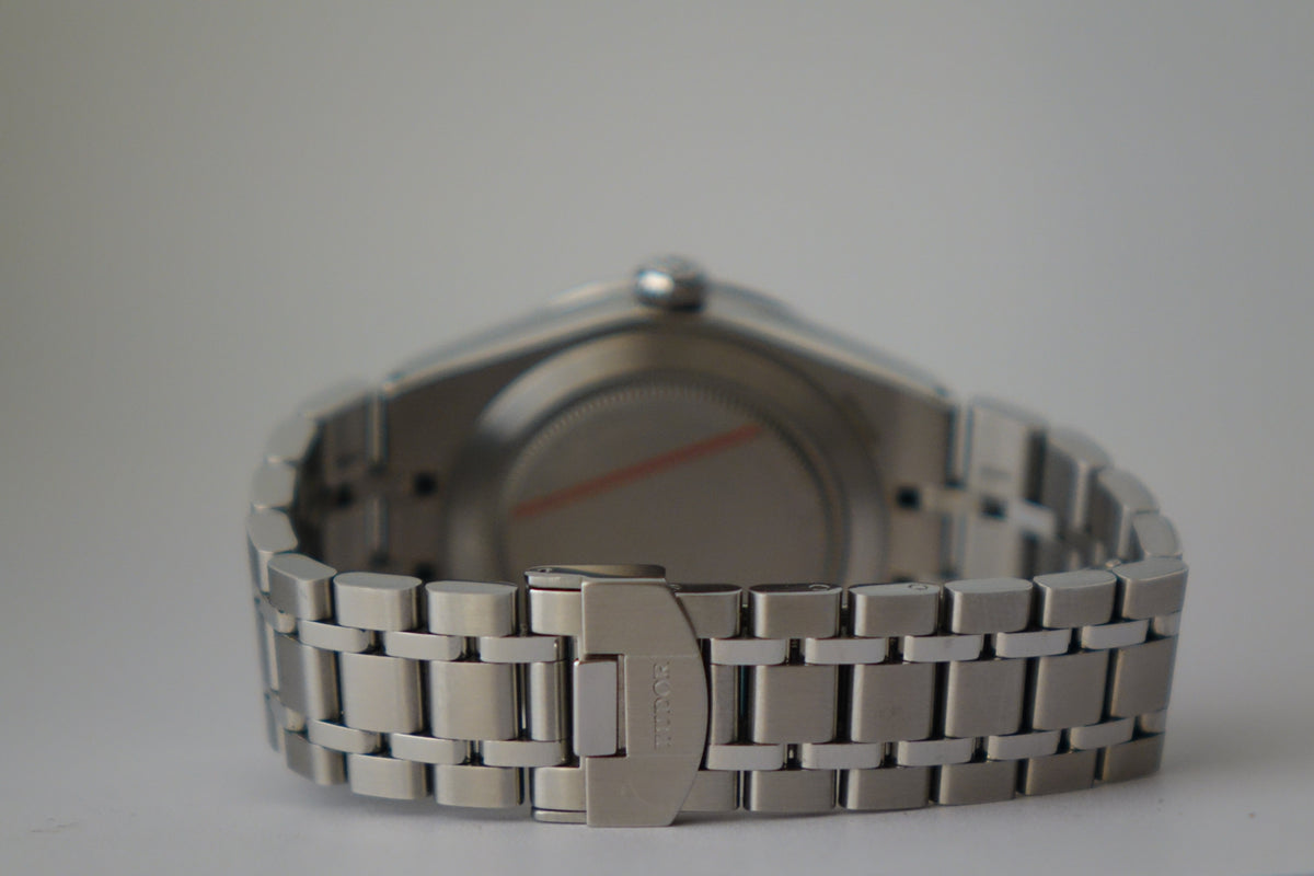 Tudor Royal 28500 black dial full set