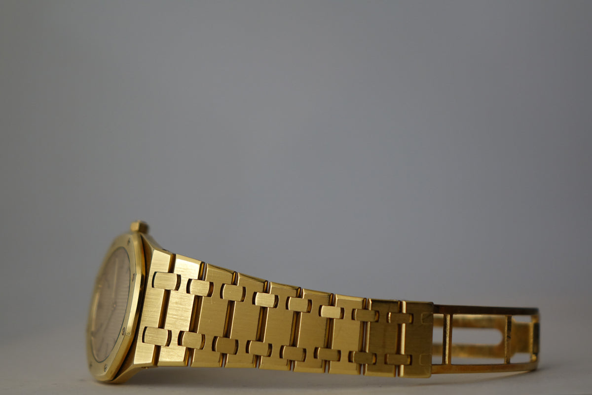Audemars Piguet Royal Oak 56303BA MK1 Champagne dial ultra thin w papers