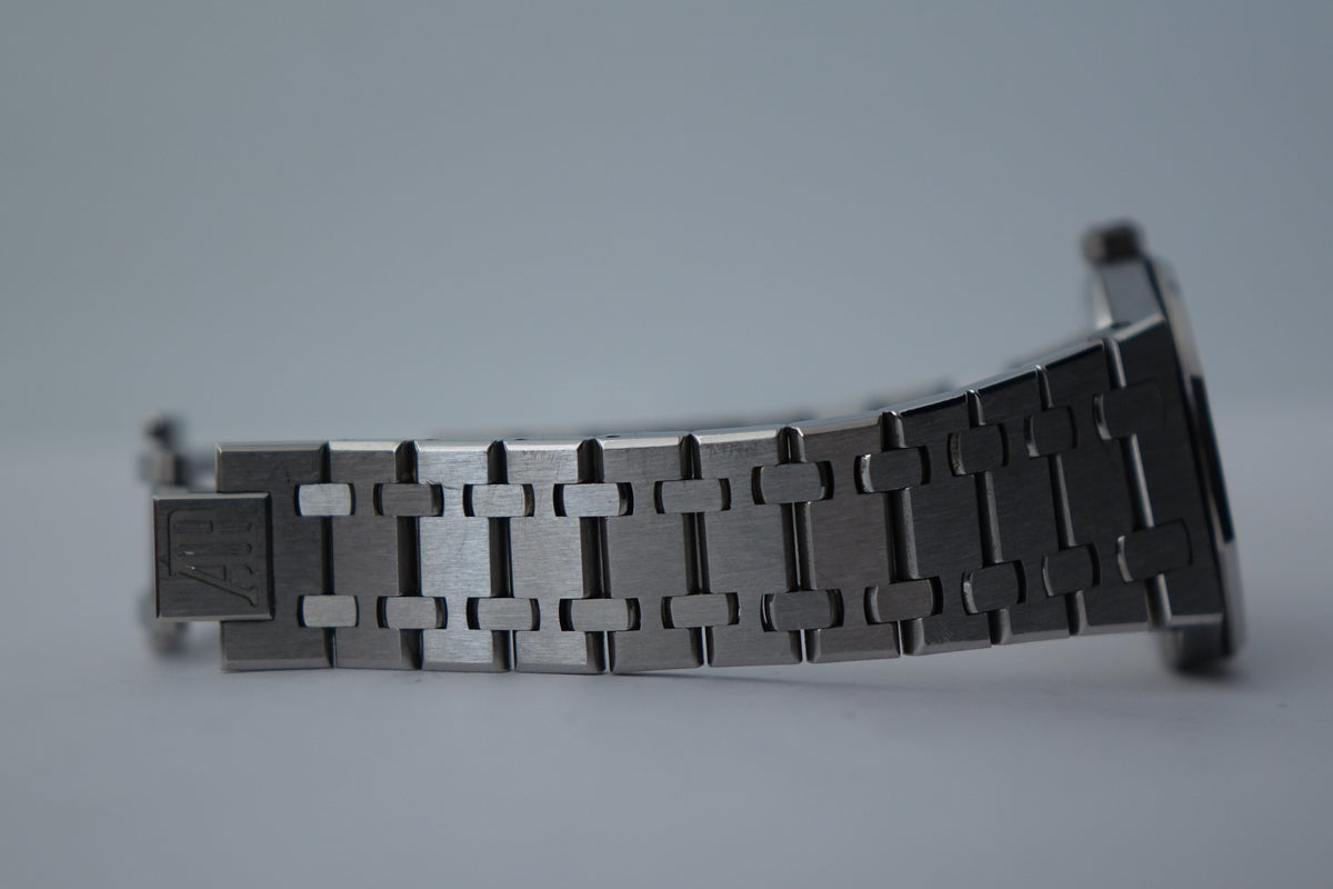 Audemars Piguet Royal Oak 67651ST factory diamonds watch only
