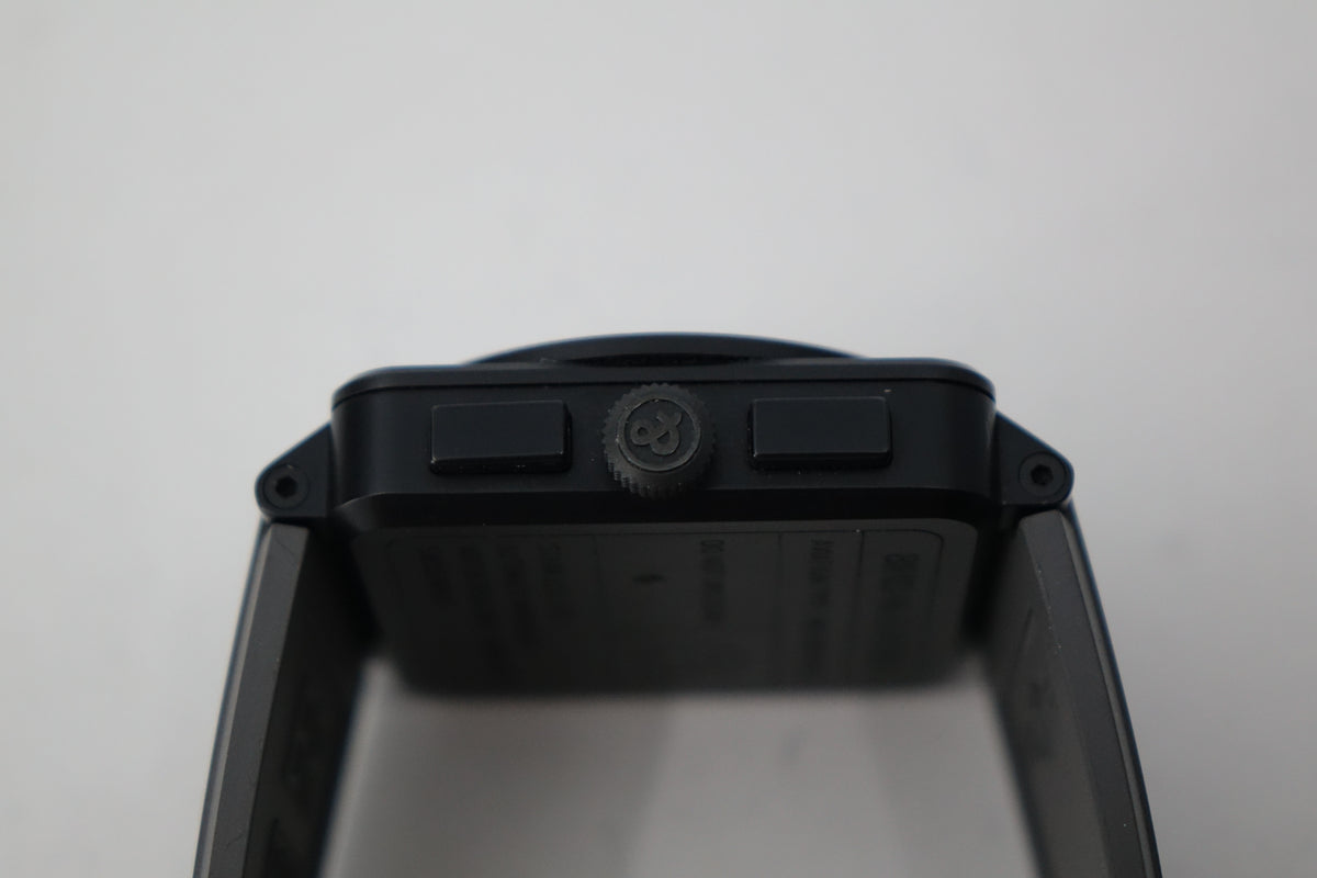 Bell & Ross BR 03-94 COMMANDO with booklets, tools and New Strap