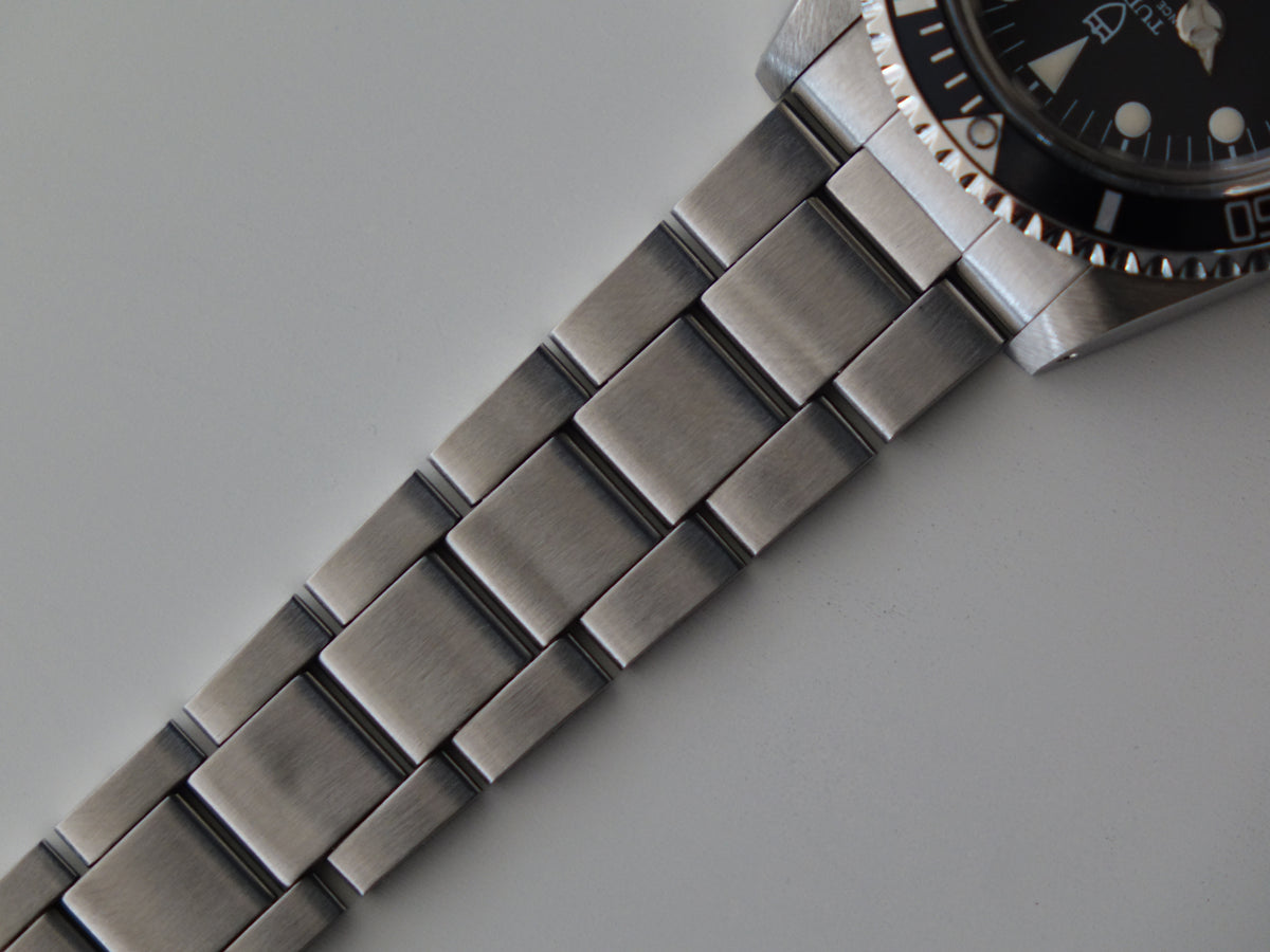 Tudor Submariner Date 79090 tritium black  Plexi glass matt dial vintage patina