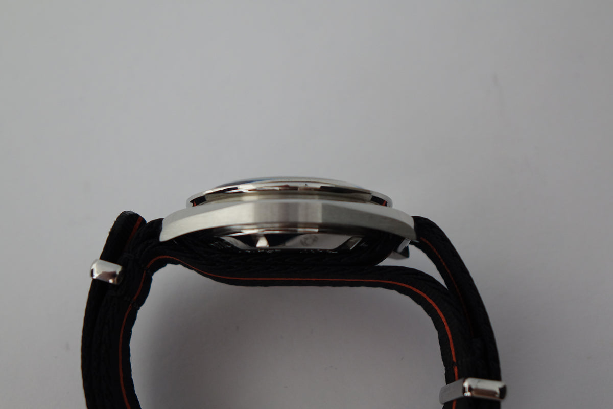 Omega Speedy Tuesday Ultraman 031112423001001 full set