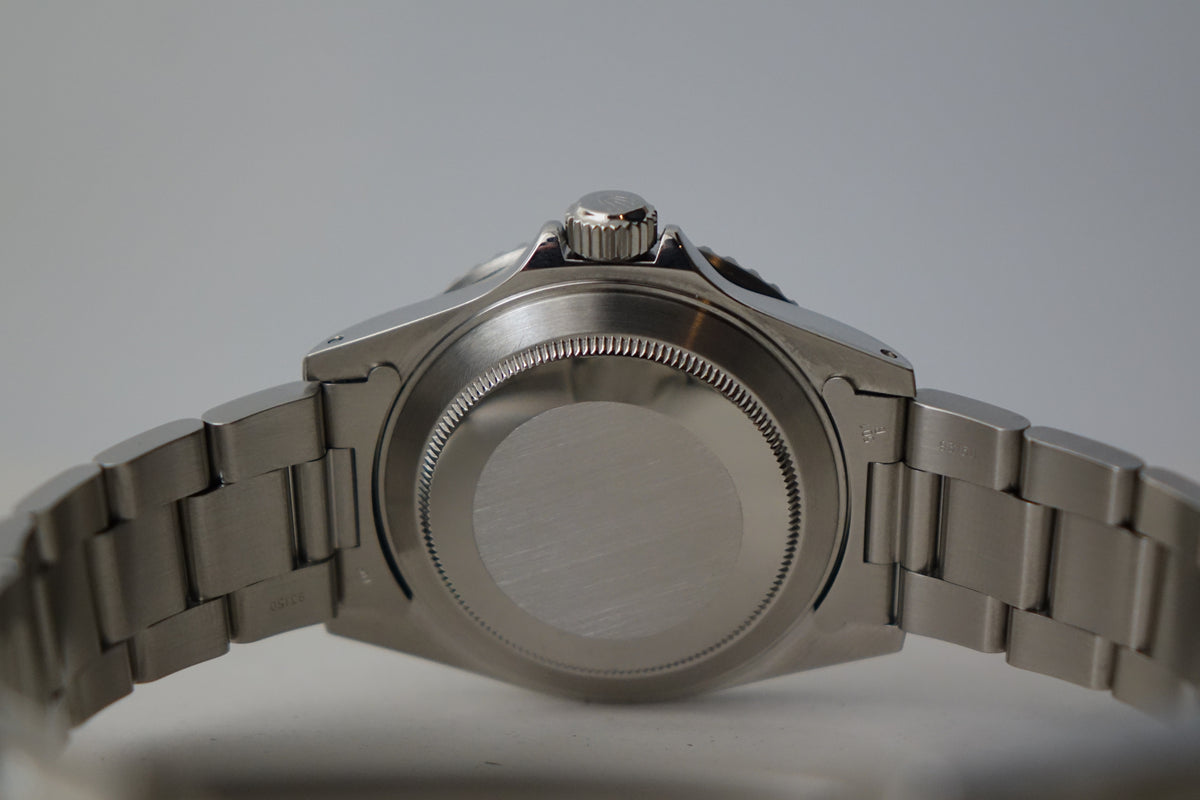 Rolex Submariner Date 16610 swiss only