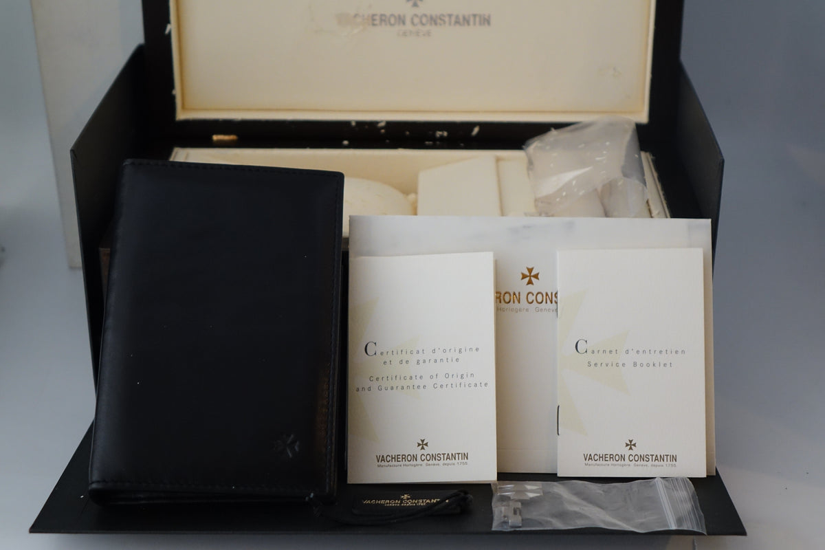 Vacheron Constantin Overseas 47040 white dial full set