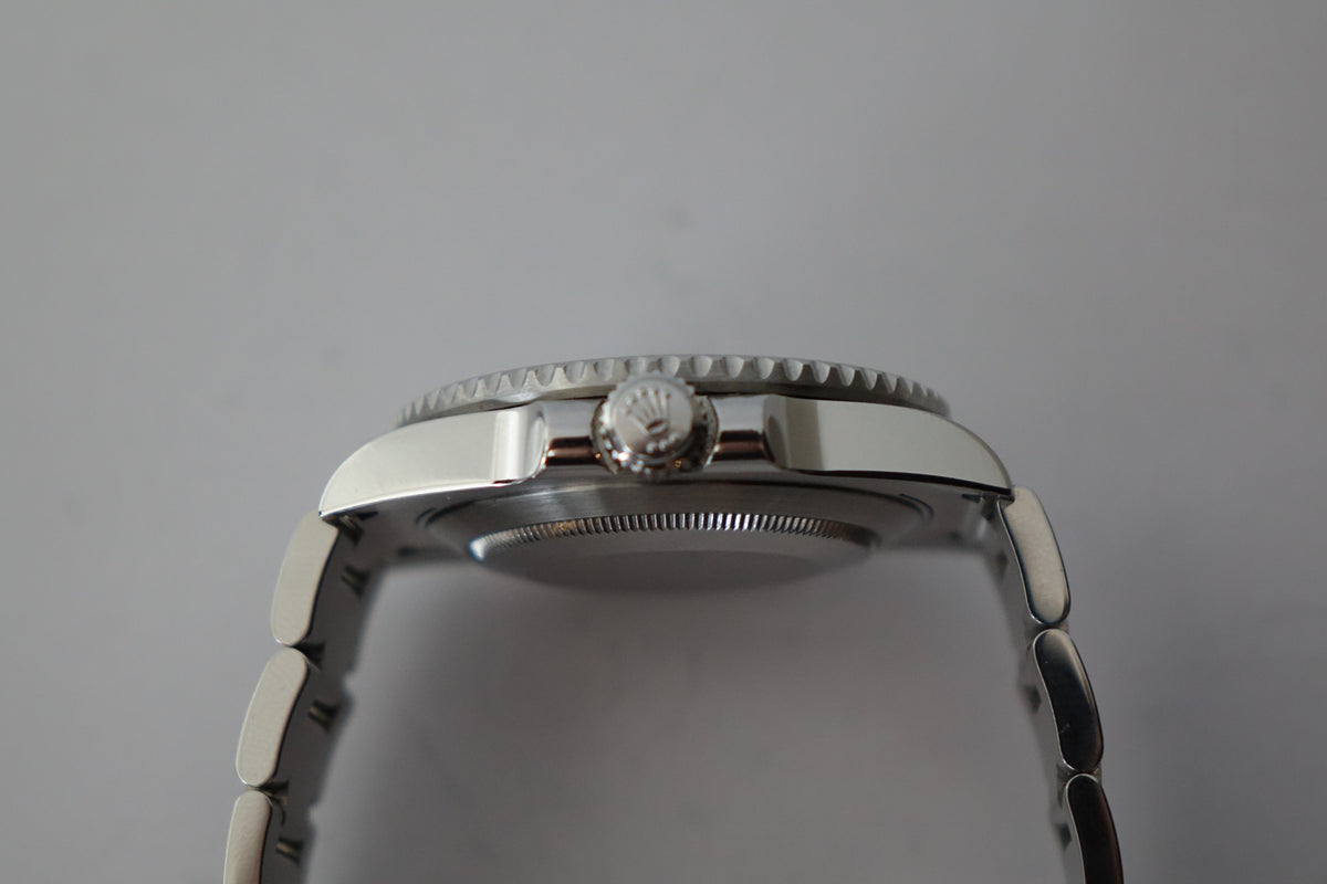 Rolex Submariner Date 116610LN full set