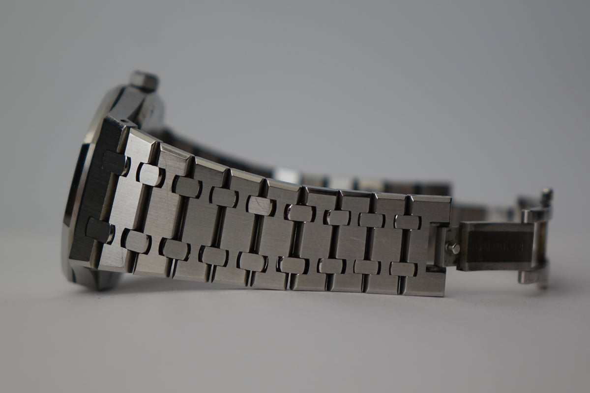 Audemars Piguet Royal Oak 15400ST white dial full set