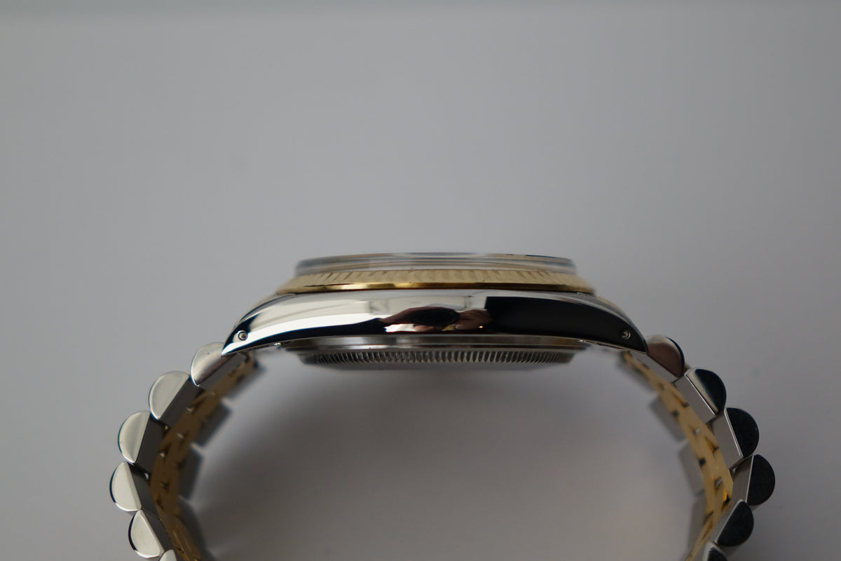 Rolex Datejust 36 16013 gold roman numerals full set