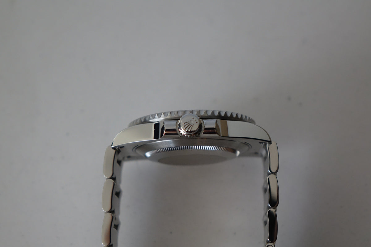 Rolex Submariner 114060 full set